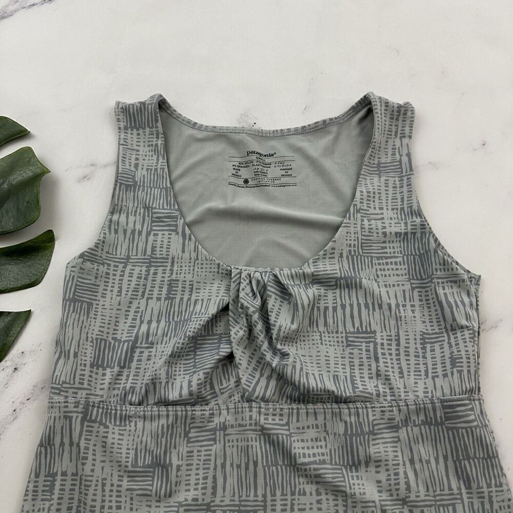 Patagonia Womens Bandha Tank Top Size S Light Gray Floral Stretch Scoop Neck - Picture 2 of 7